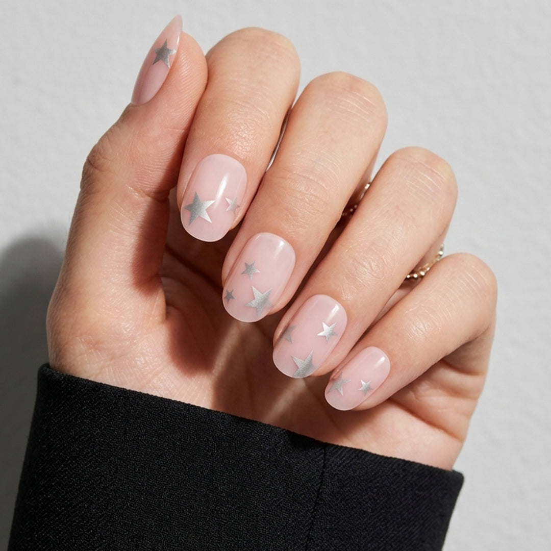 Decorative Star-Accented Press-On Nails Kalsten