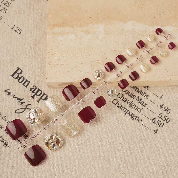 Glamorous Press-On Nail Set with Rhinestone Accents Kalsten