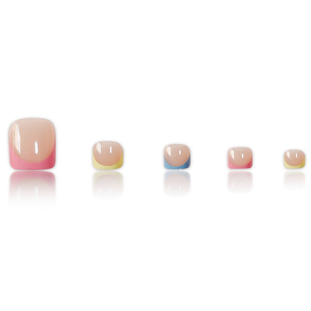 Premium French Tip Pedicure Kalsten