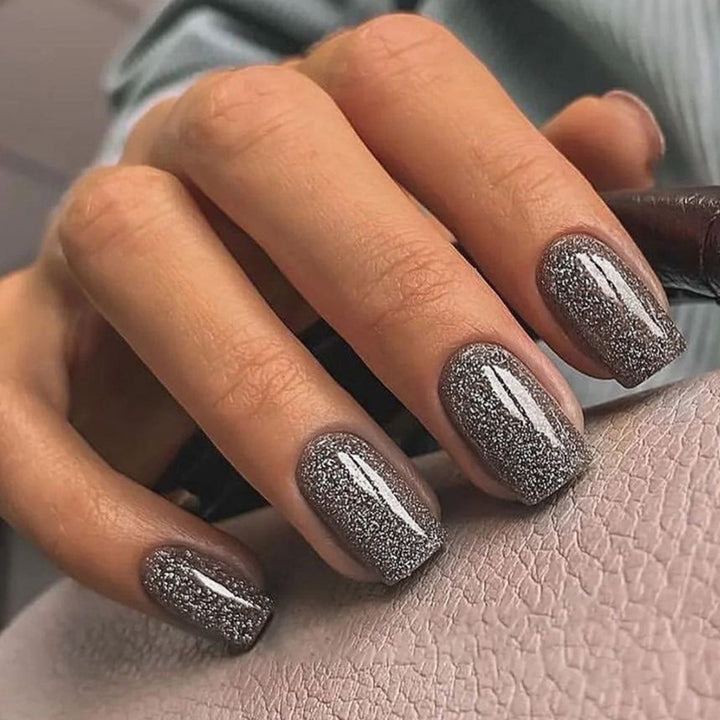 Glittery Press-On Nail Extensions Kalsten