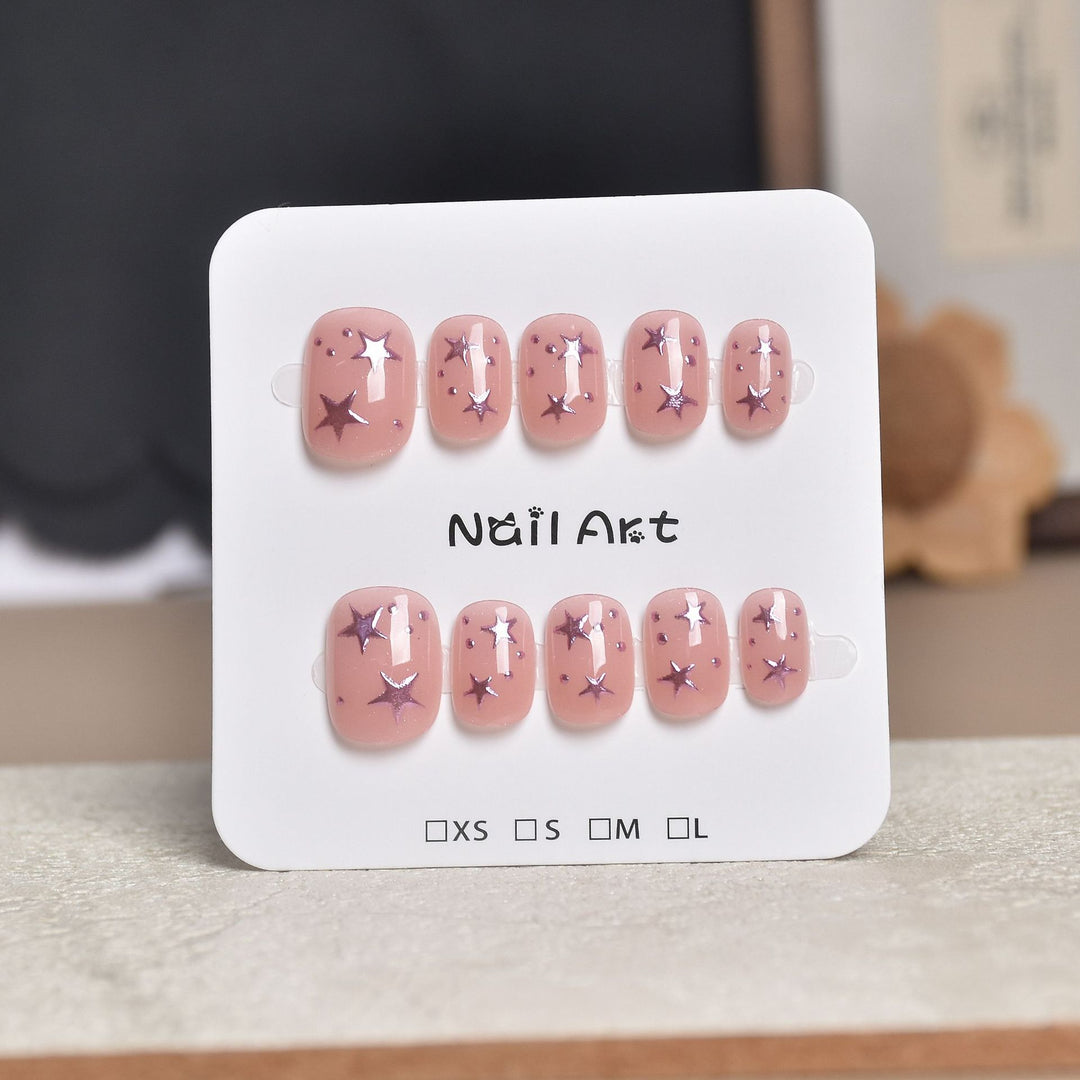 Decorative Press-On Nail Extensions with Floral Accents Kalsten