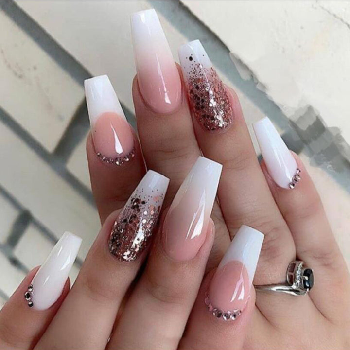 Decorative Press-On Nail Set Kalsten