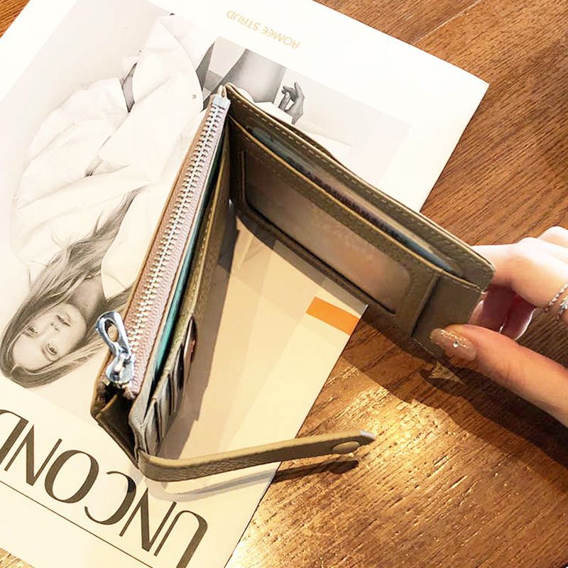Compact Leather Zippered Card Holder