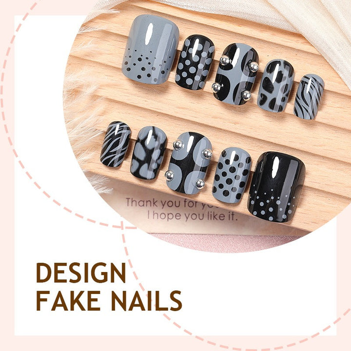 Fashionable geometric and dot pattern artificial nail set Kalsten