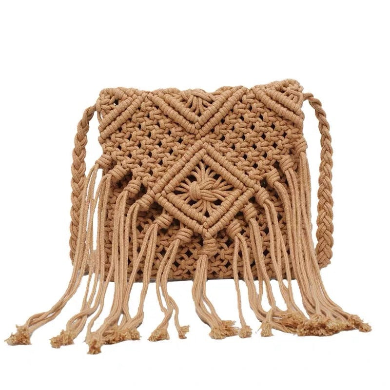 Macrame shoulder bag with fringed accents Kalsten