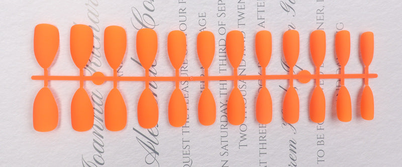 Stiletto Press-On Nail Set Kalsten