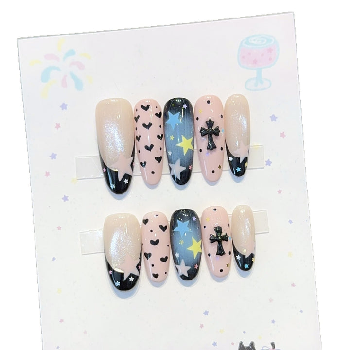 Artificial nail tips with playful star and heart designs Kalsten