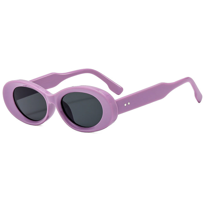 Women Retro-inspired Sunglasses in elegant oval design Kalsten