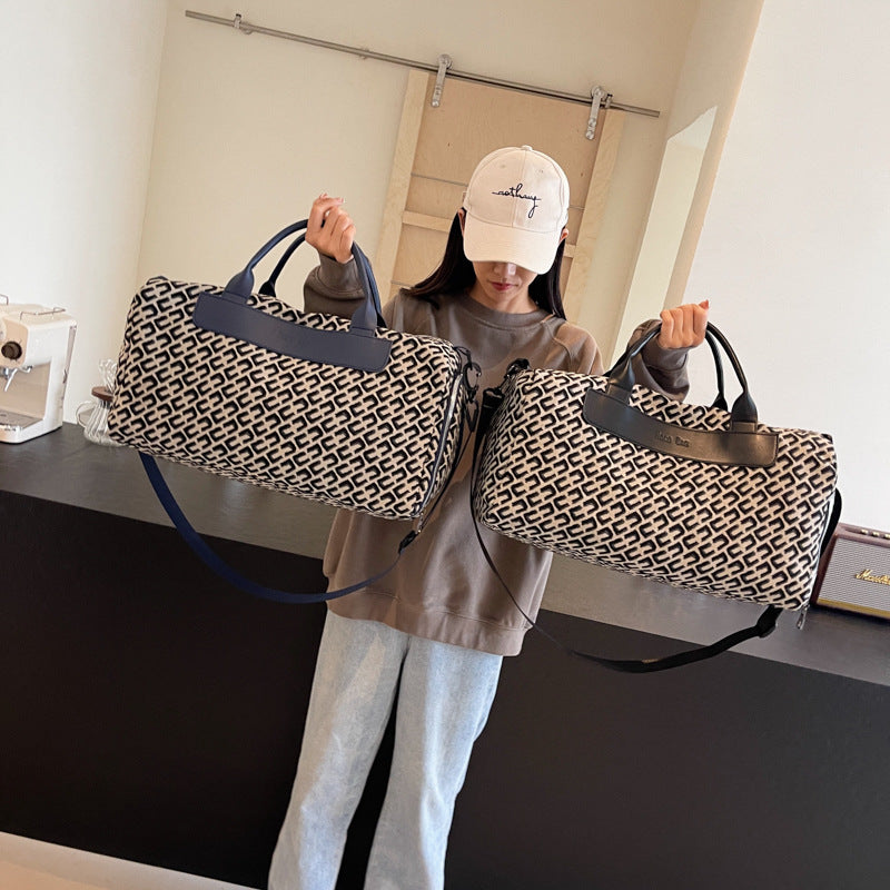 Elegant Patterned Travel Duffle Kalsten