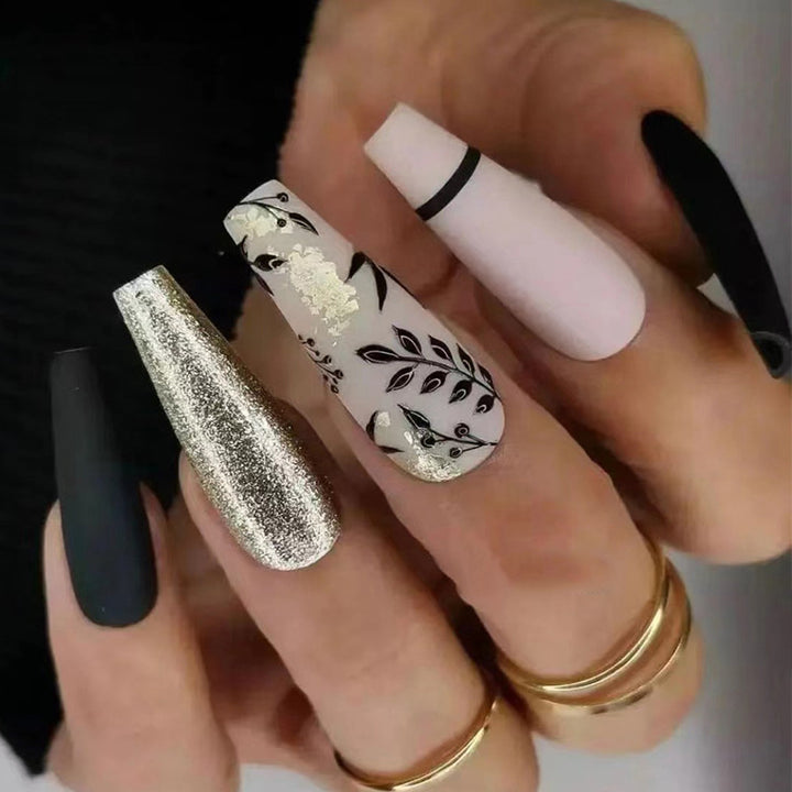 Artful Nail Extensions with Elegant Decoration Kalsten