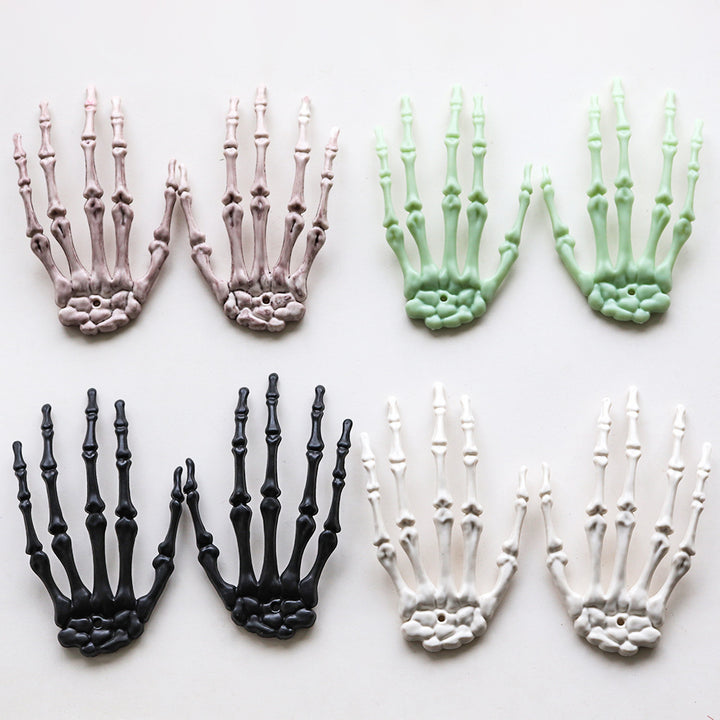 Decorative Skeleton Hand Prop Kalsten