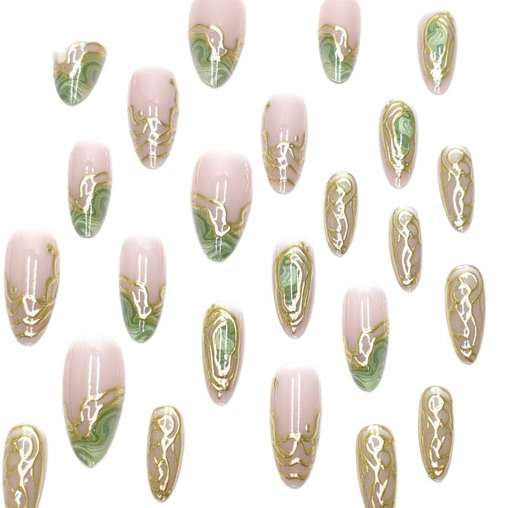 Artistic Nail Art Kalsten