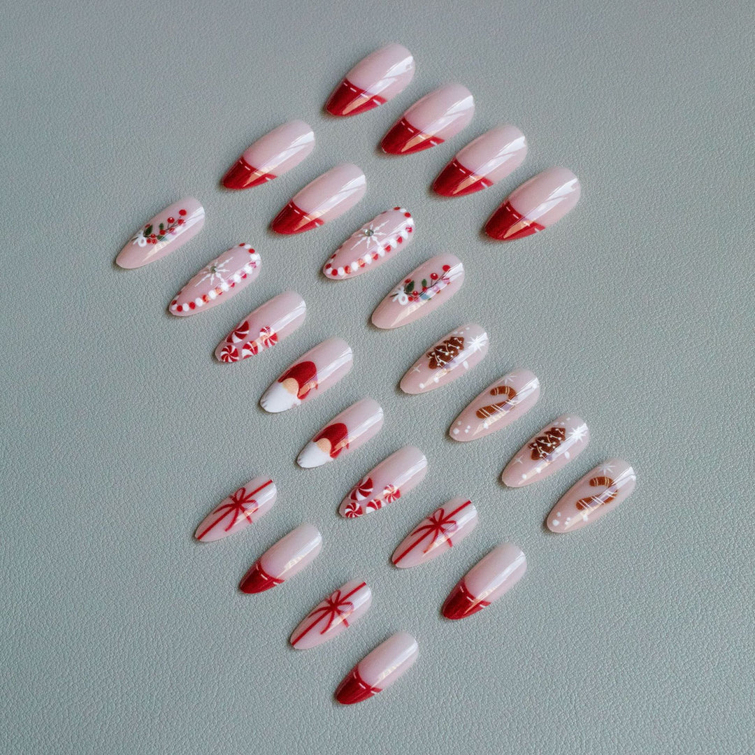 Creative Holiday-Themed Nail Art Kit