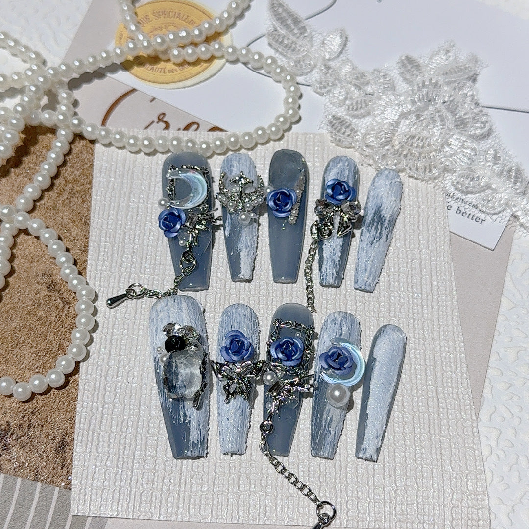 Elegant Decorative Press-On Nail Art Set