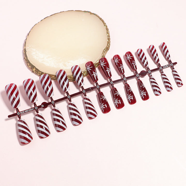 Festive Nail Design Set Kalsten