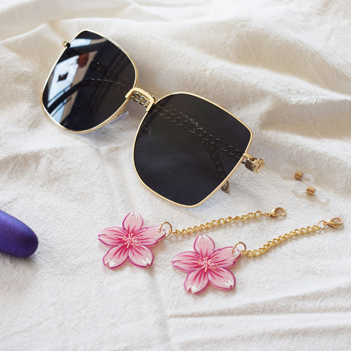 Star-Shaped Eyewear Chain Kalsten