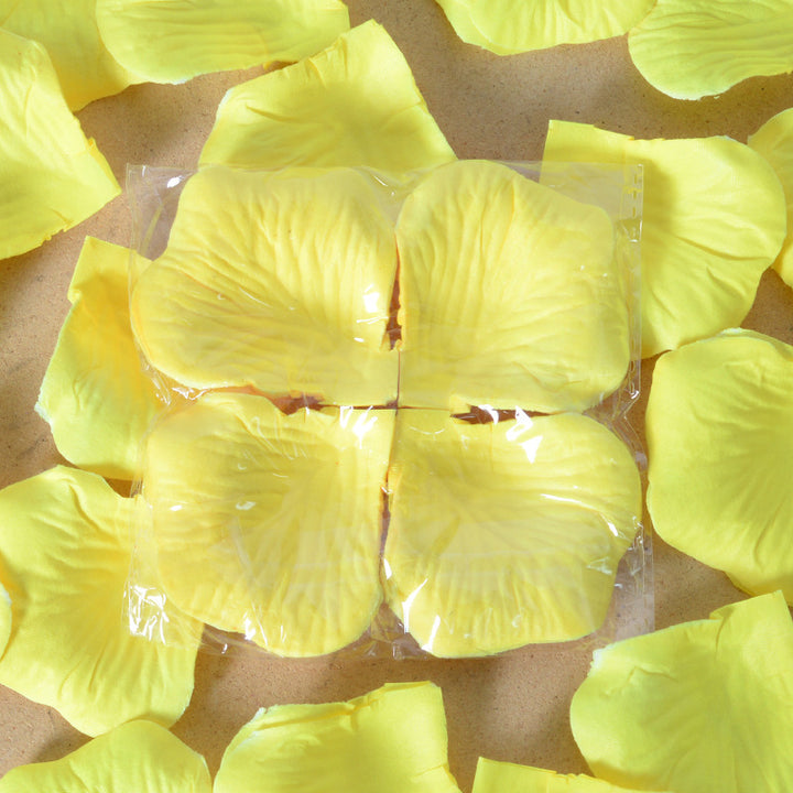 Decorative Silk Flower Petals