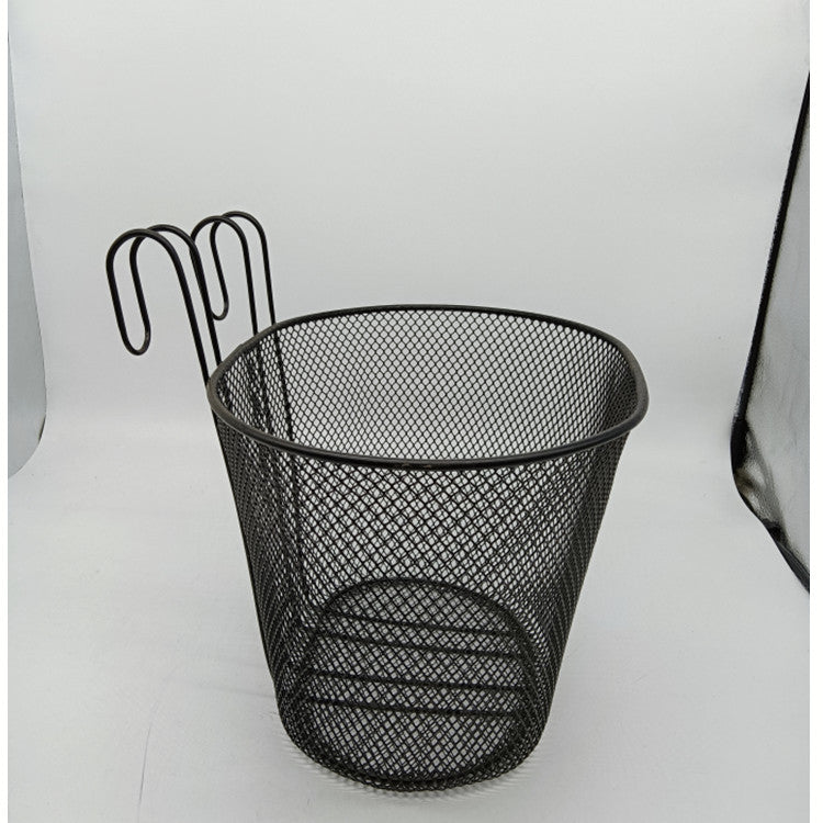 mesh front bicycle basket with over-the-handlebar hooks Kalsten