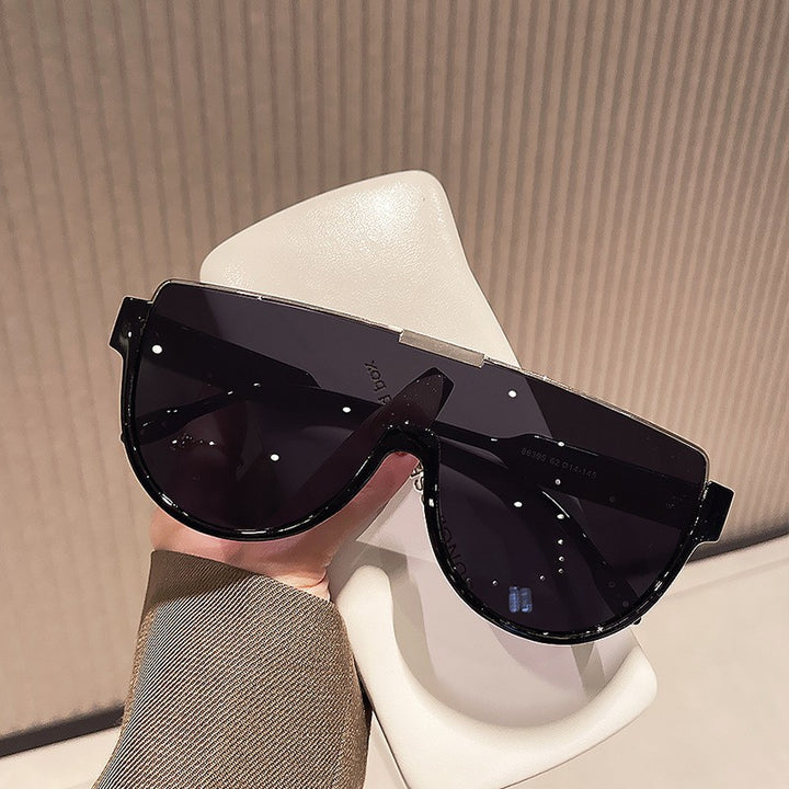 Women's Sporty Protective Goggles with Futuristic Design Kalsten