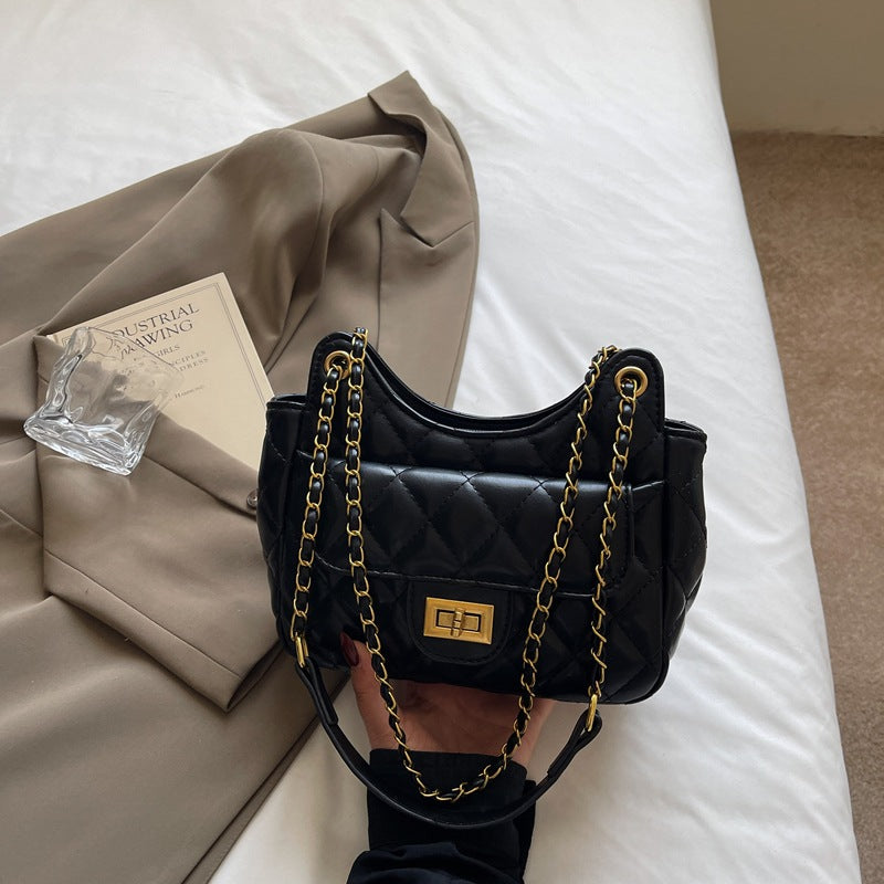 Quilted Chain-Detail Handbag Kalsten