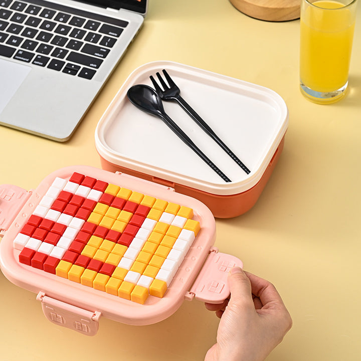 Creative Multi-Compartment Lunchbox