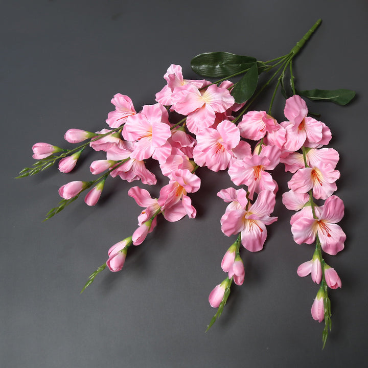 Lifelike Decorative Floral Spray