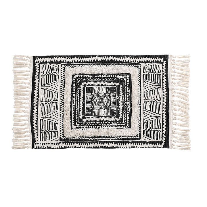 Woven runner rug with fringes and geometric ethnic pattern Kalsten