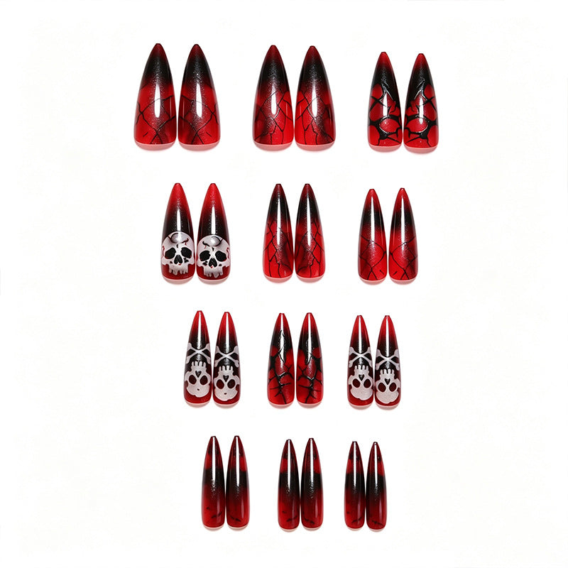 Artificial nail set with Halloween designs and elegant accents Kalsten