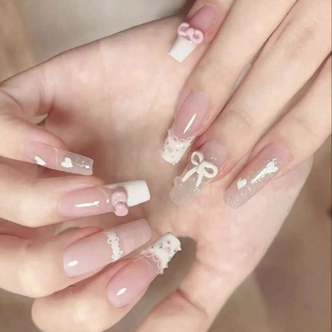 Decorative Press-On Nail Art Set Kalsten