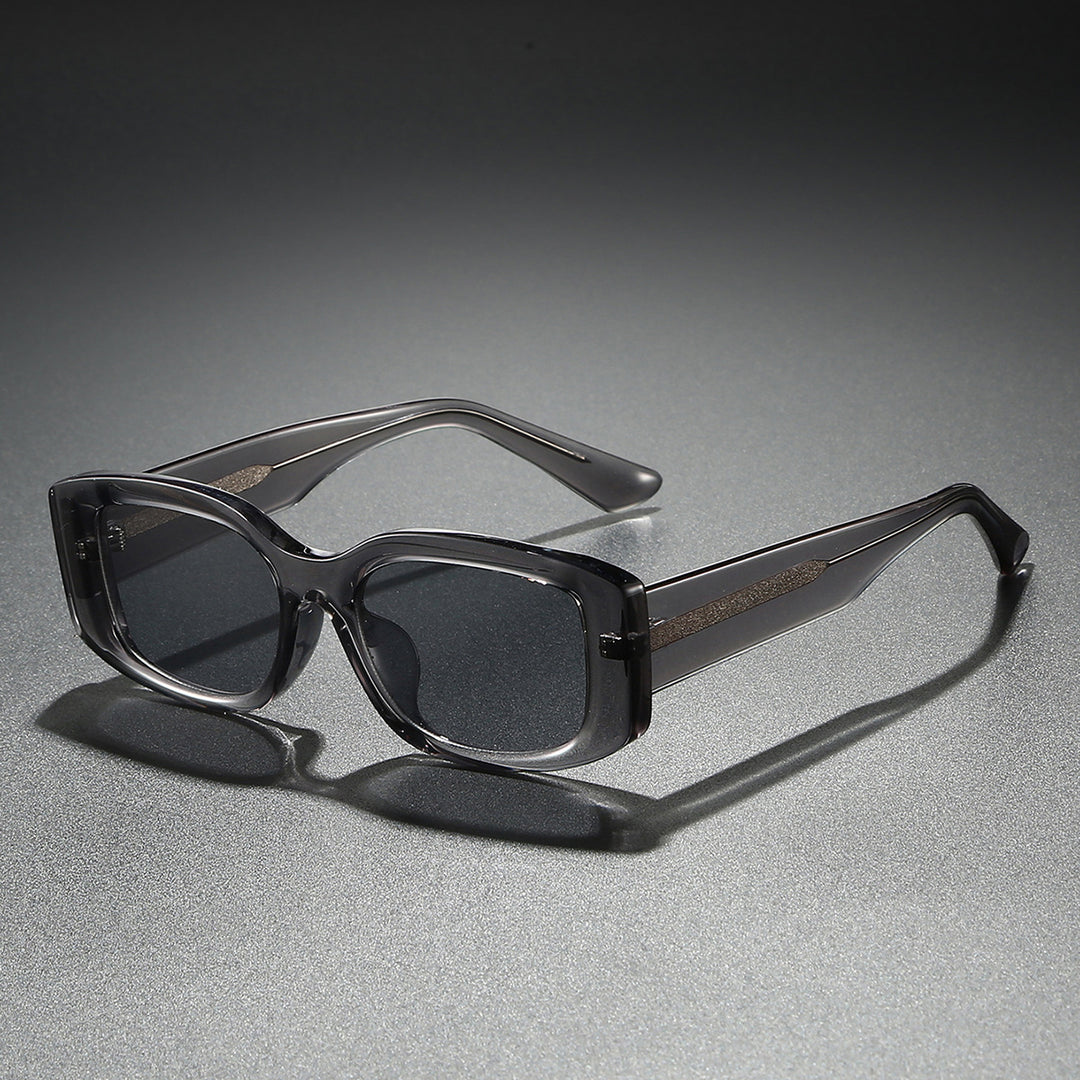 Ladies stylish sunglasses in a trendy, square frame Kalsten