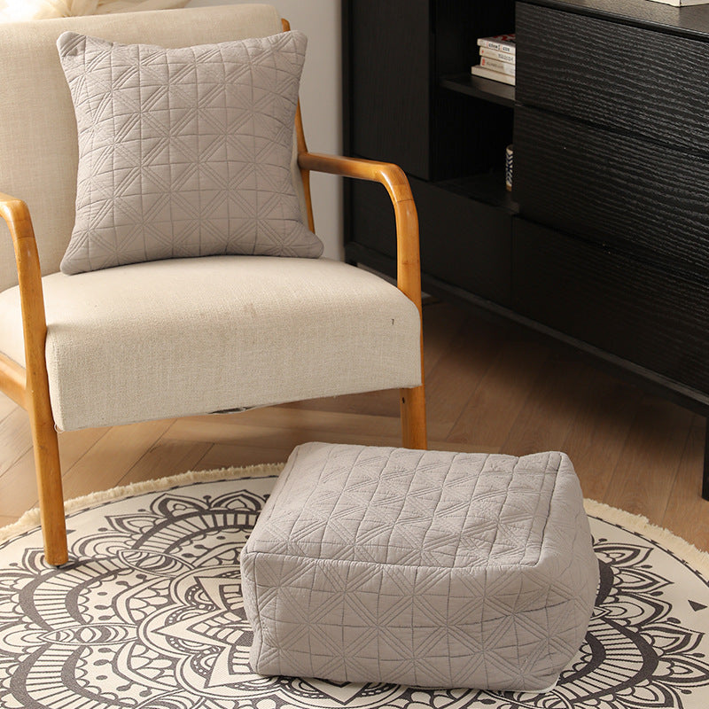 Padded floor seat pouf made of quilted cotton blend Kalsten