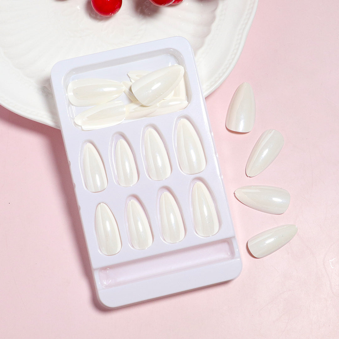 DIY Natural Press-On Nail Tips Kalsten
