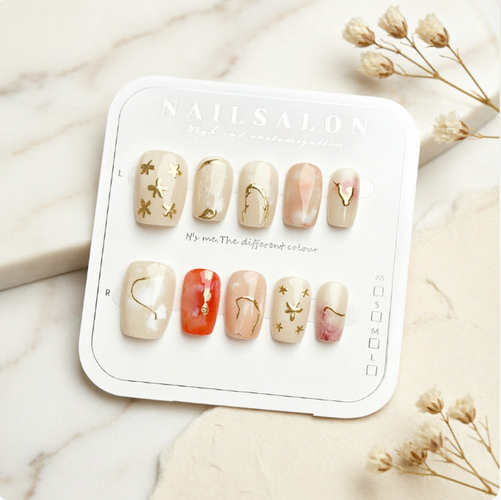 Exclusive Artificial Nails in Elegant Design Kalsten