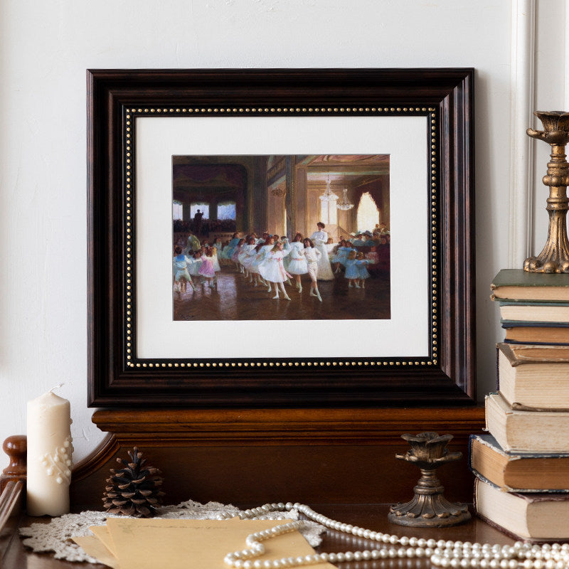 Artistic Decorative Piece for Home Display