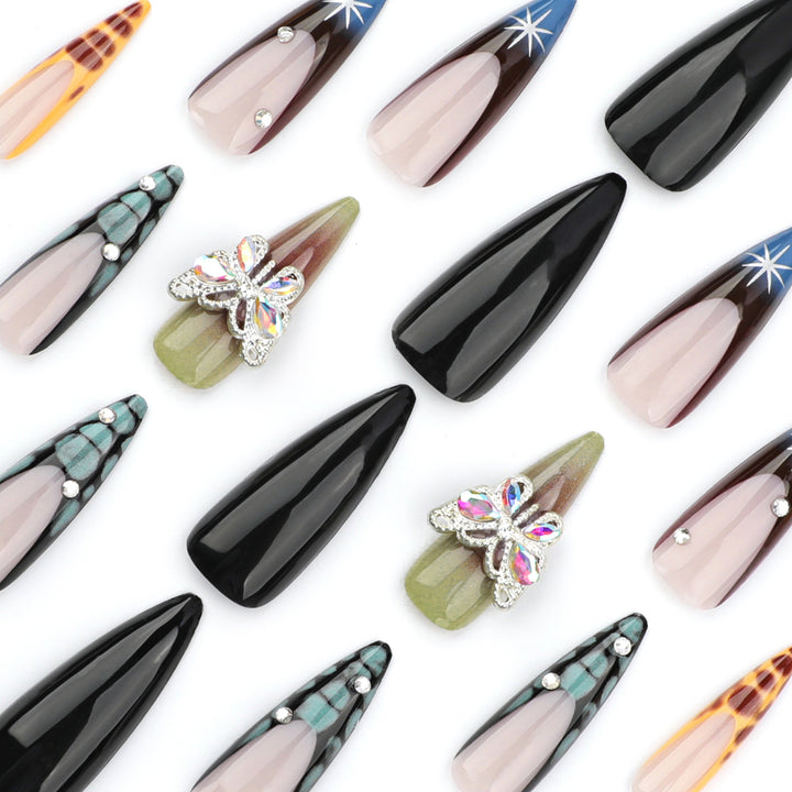 Artful nail extensions with elegant designs and glitter Kalsten
