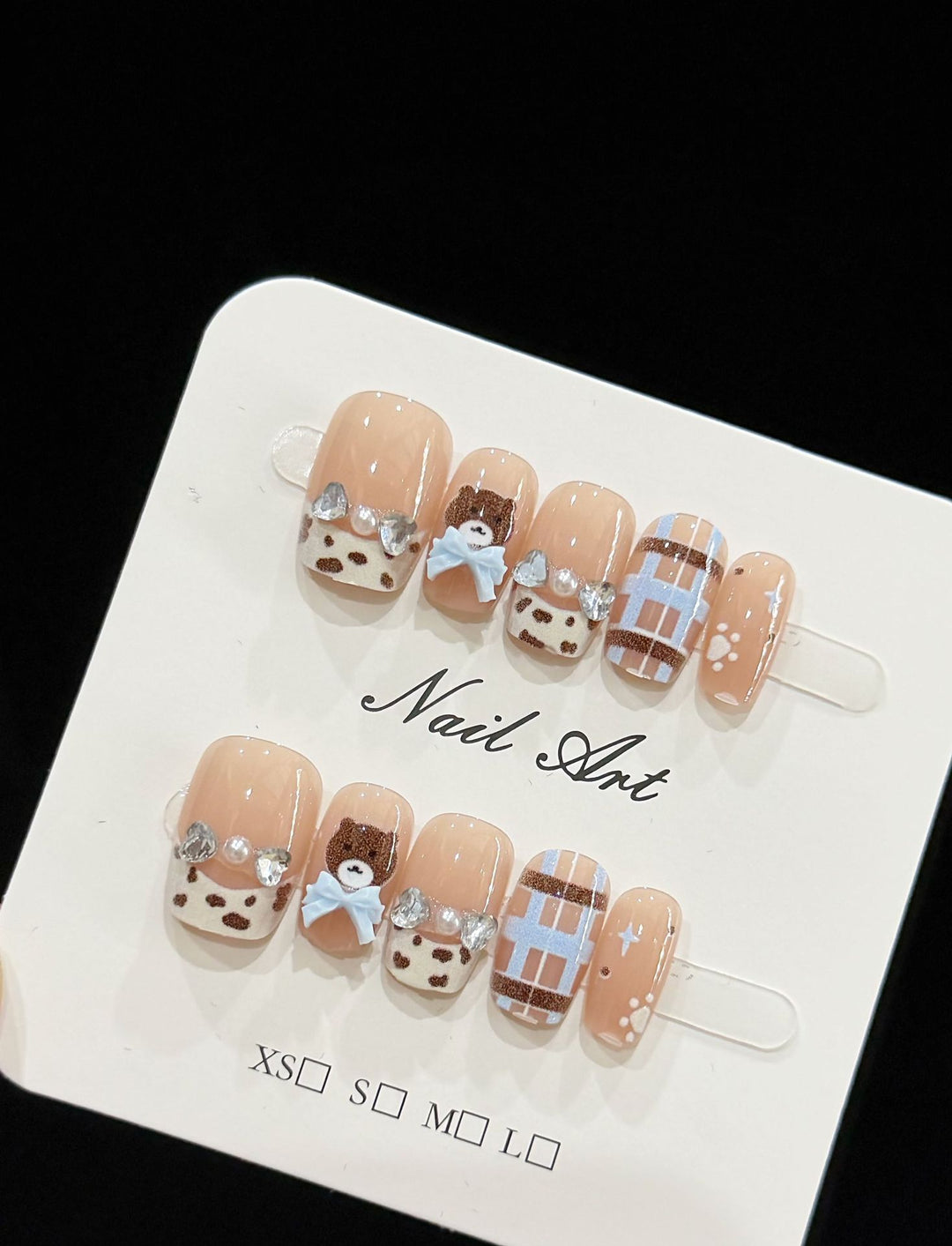 Artistic Bear-Themed Press-On Nail Set Kalsten