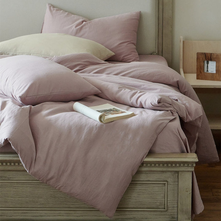 Breathable bedding set made of organic cotton with stonewash look