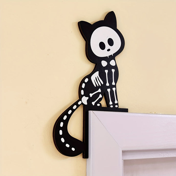 Filigree Halloween shelf hanger set with motif silhouettes for wall and shelf overhangs