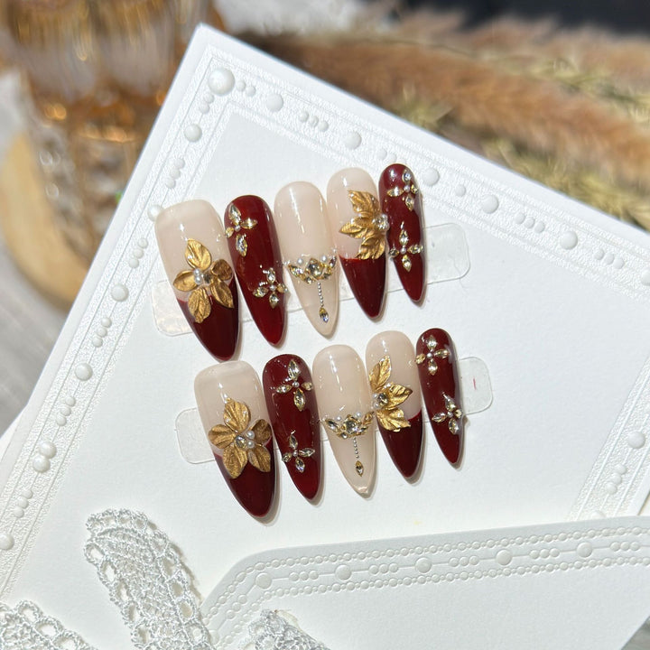 Glamourous Decorative Stiletto Nail Art Kit Kalsten