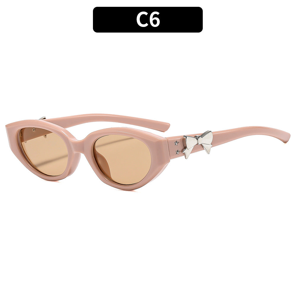 Elegant Cat-Eye Sunglasses with Decorative Bow