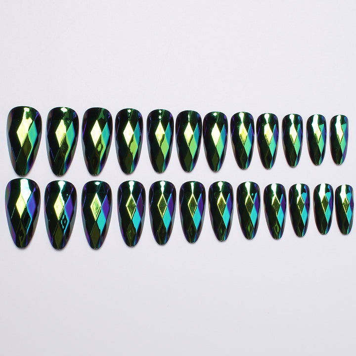Diamond-Shaped Press-On Nail Set Kalsten