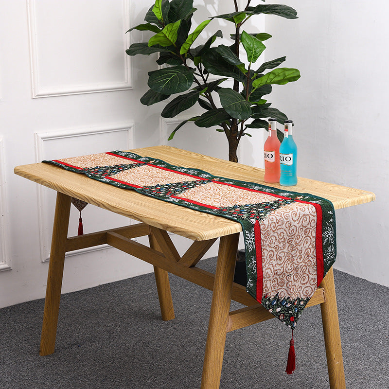 Christmas table runner with reindeer motif Kalsten