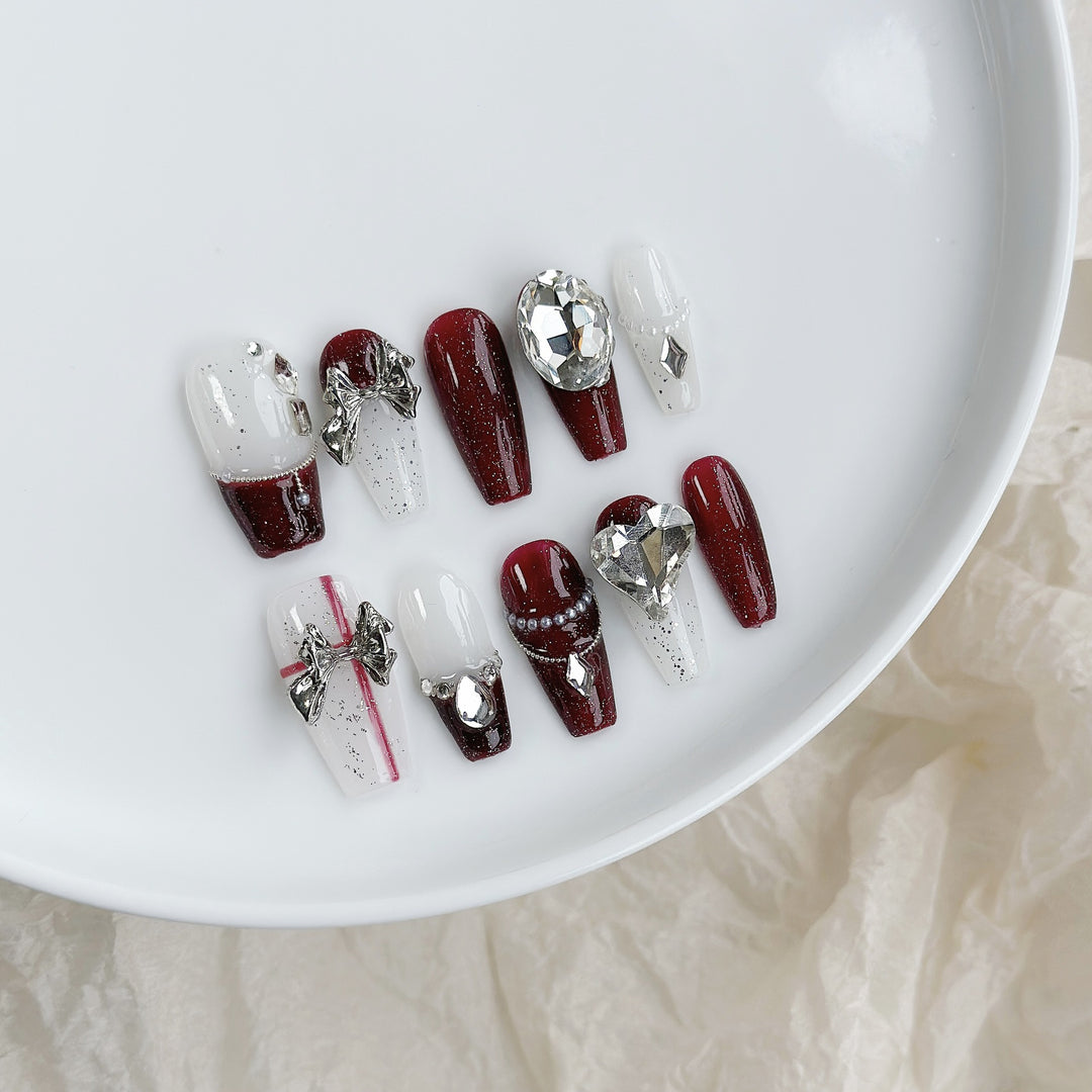 Butterfly-Embellished Press-On Nail Set