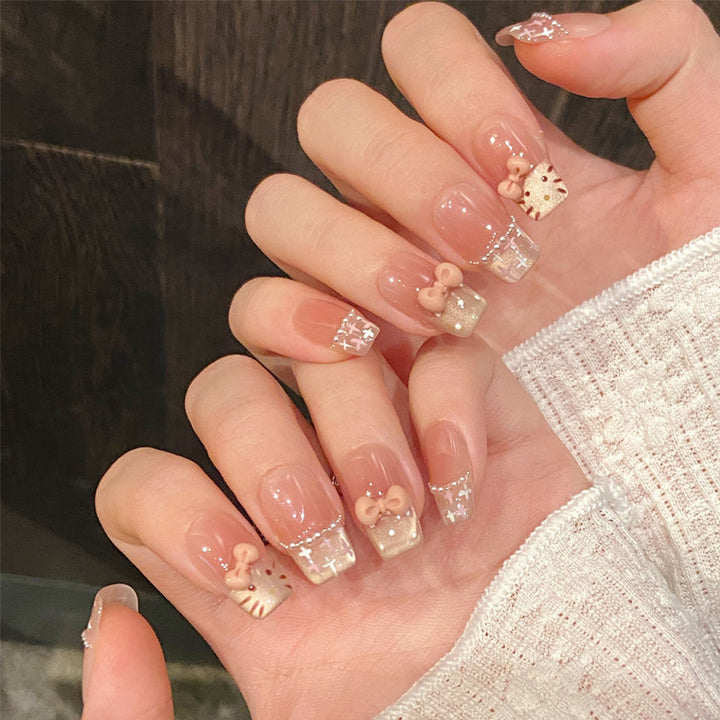 Stylish Press-On Nail Set with Elegant Floral Accents Kalsten