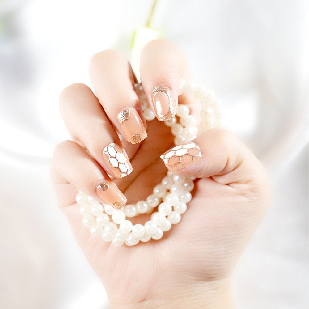 Elegant Nail Art Design Kalsten