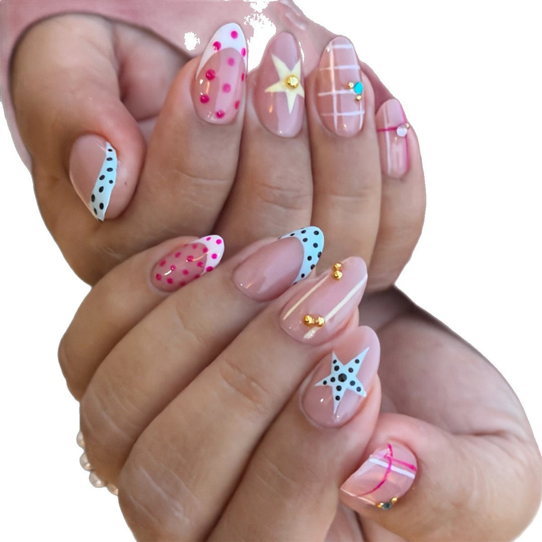 Artificial fingernails with creative geometric accents Kalsten