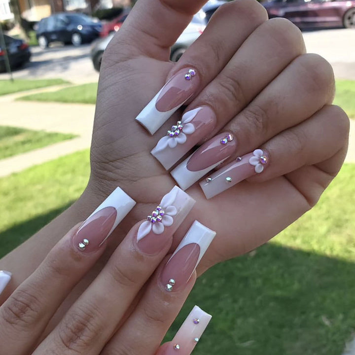 Elegant Floral Acrylic Nail Extensions Kalsten