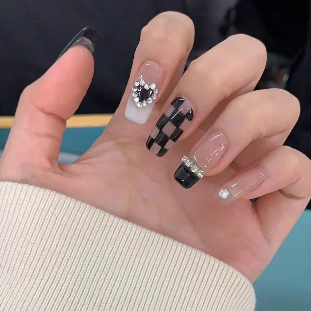 Designer Nail Art Kalsten
