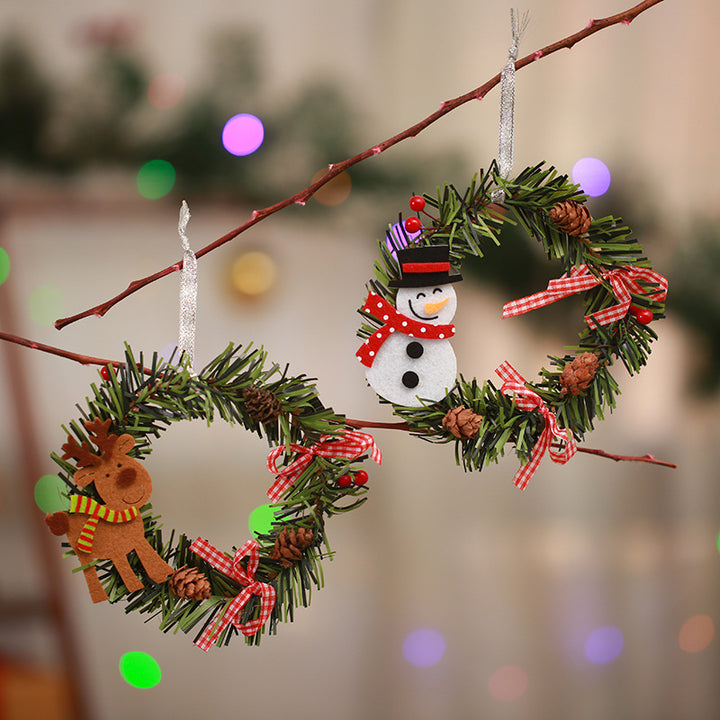 Festive Pine Cone Wreath with Reindeer Decoration Kalsten