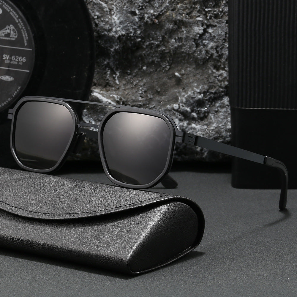 Ladies fashionable sunglasses in modern stylish design Kalsten